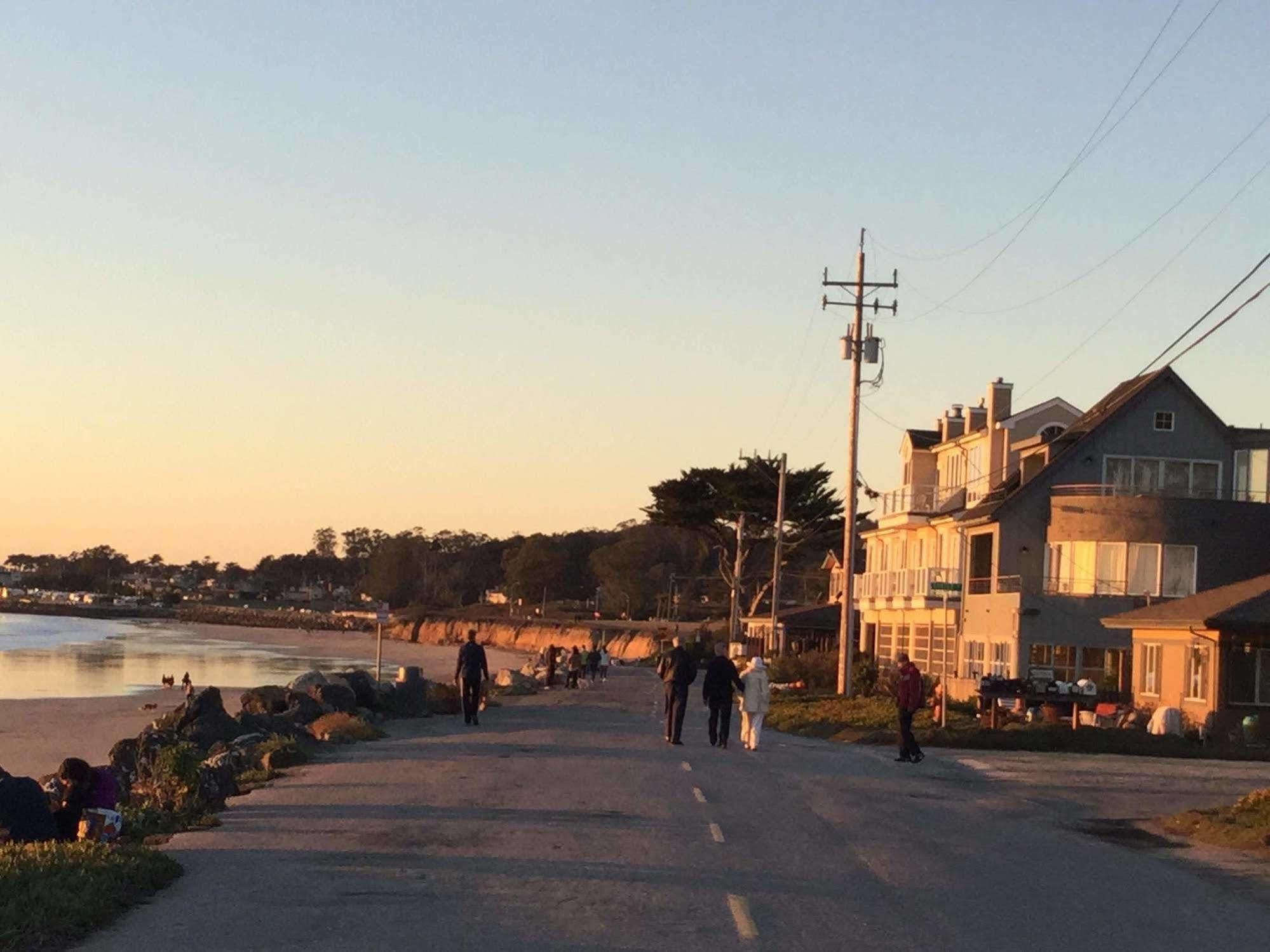 Hotel The Oceanfront On Miramarbeach Hmb